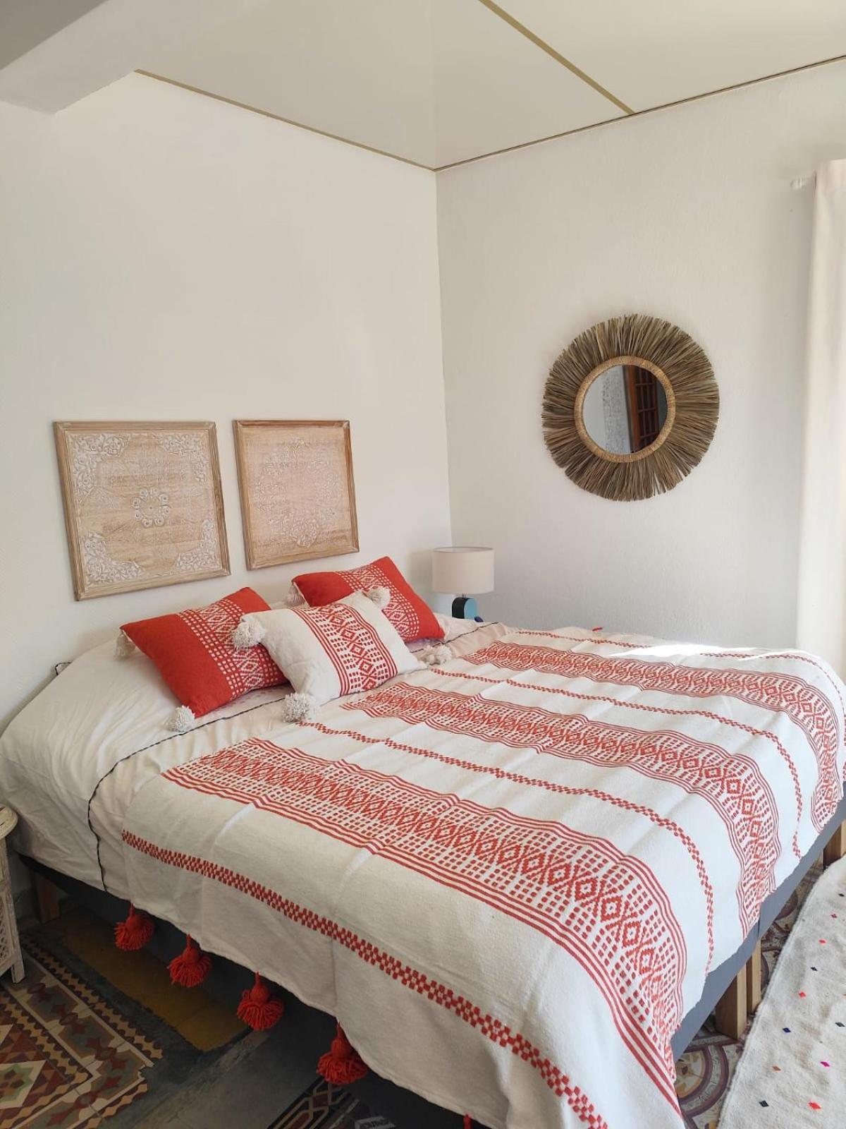 Casa Louisa Bed and Breakfast Serralongue Εξωτερικό φωτογραφία